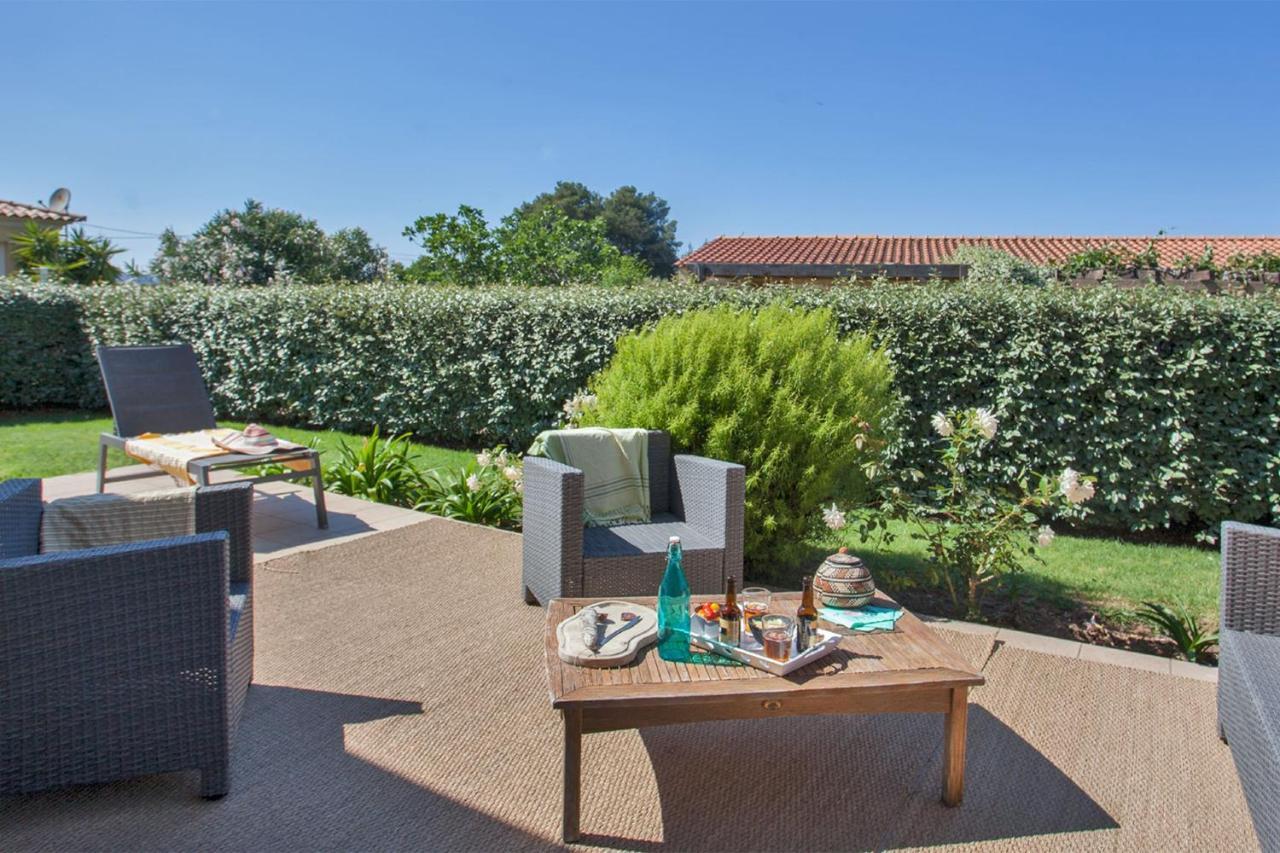 Location De Vacances Olivier Jardin Privatif Et Piscine Chauffee Partagee กาลวี ภายนอก รูปภาพ