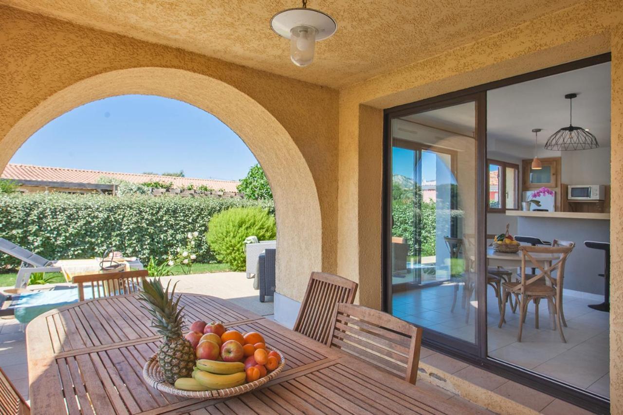 Location De Vacances Olivier Jardin Privatif Et Piscine Chauffee Partagee กาลวี ภายนอก รูปภาพ